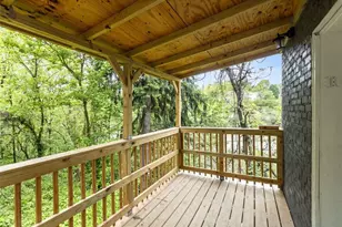 1320 Pioneer Ave, Pittsburgh, PA 15226 - Photo 4