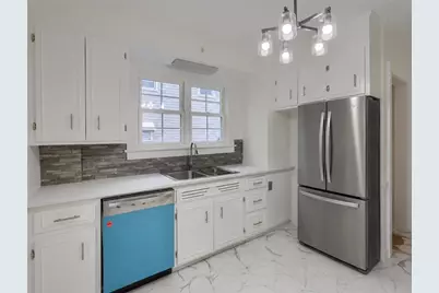 203 E Sheridan Ave, New Castle, PA 16105 - Photo 8