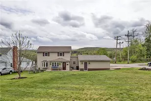 429 W 3rd St, Derry Boro, PA 15627 - Photo 30