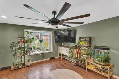 429 W 3rd St, Derry Boro, PA 15627 - Photo 8