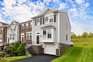5030 Hamilton Dr, Hopewell Township, PA 15001 - Photo 2