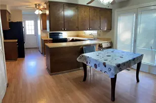 1293 Manor Dr, Pittsburgh, PA 15241 - Photo 2