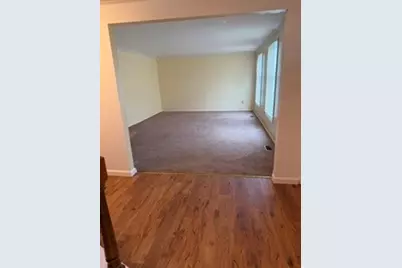1293 Manor Dr, Pittsburgh, PA 15241 - Photo 2