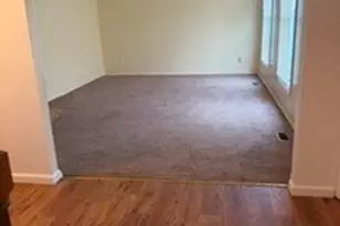 1293 Manor Dr, Pittsburgh, PA 15241 - Photo 2