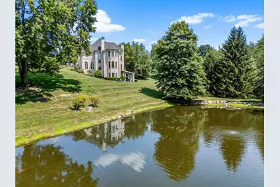 108 Carriage Hill Drive, Adams Township, PA 16046 - Photo 6