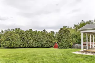 217 Eleanor Dr, Latrobe, PA 15650 - Photo 30