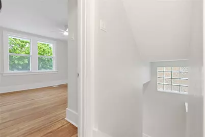 934 Maplewood Ave, Economy, PA 15003 - Photo 24