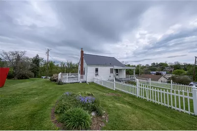 1070 Maple Ave, South Strabane, PA 15301 - Photo 24