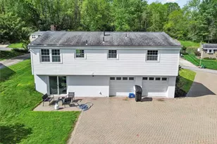 105 Oxford Dr, West Mifflin, PA 15122 - Photo 28