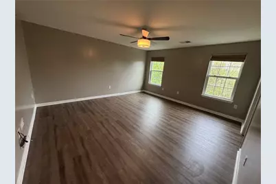 409 Fairgate Dr, Pine Township, PA 15090 - Photo 10