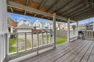 203-205 Maple St, Kittanning, PA 16201 - Photo 2