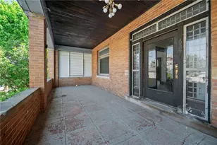 65 Southern, Pittsburgh, PA 15211 - Photo 2