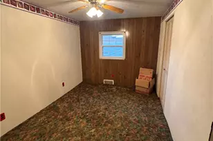 3077 Auberle St, North Versailles, PA 15132 - Photo 8