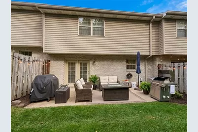 511 Parkview Drive, Pittsburgh, PA 15236 - Photo 2