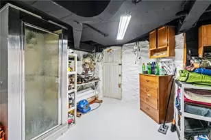 417 Eureka St, Pittsburgh, PA 15211 - Photo 26