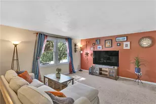 645 Blue Ridge Rd, Pittsburgh, PA 15239 - Photo 2