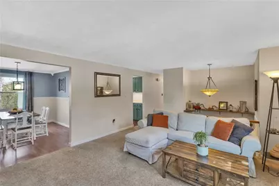 645 Blue Ridge Rd, Pittsburgh, PA 15239 - Photo 4