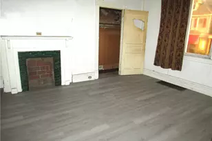 527 Delmont Ave, Pittsburgh, PA 15210 - Photo 8