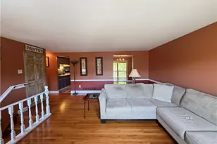460 Temona Dr, Pittsburgh, PA 15236 - Photo 6