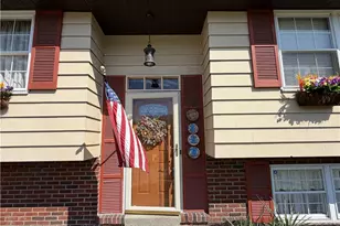 460 Temona Dr, Pittsburgh, PA 15236 - Photo 2
