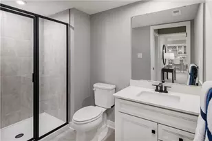 1039 Olivia Dr, North Fayette, PA 15071 - Photo 22