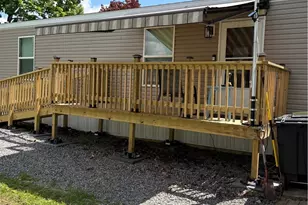 13 Holly Hill Dr, Economy, PA 15042 - Photo 1