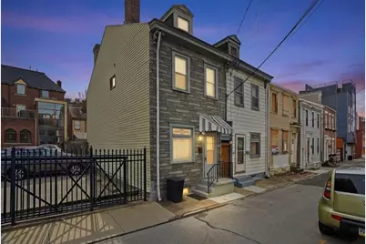 1816 Harcum Way, Pittsburgh, PA 15203 - Photo 1