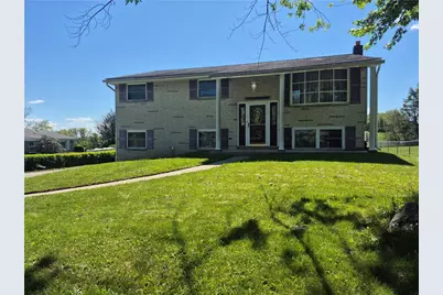 22 W Glennis Dr, Hempfield Township, PA 15601 - Photo 2
