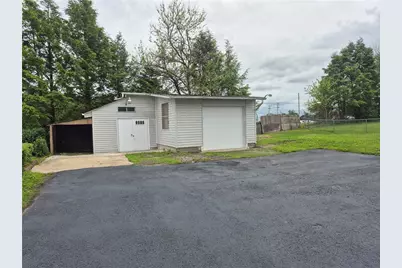 22 W Glennis Dr, Hempfield Township, PA 15601 - Photo 18