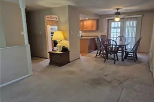 22 W Glennis Dr, Hempfield Township, PA 15601 - Photo 6
