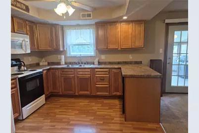 22 W Glennis Dr, Hempfield Township, PA 15601 - Photo 8