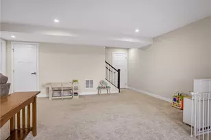471 Dogwood Ln, Cecil, PA 15057 - Photo 40