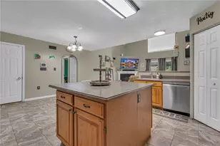 113 Aspen Dr, Brighton Township, PA 15009 - Photo 8