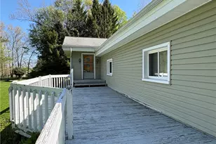 22 26th St Ext, Pymatuning Township, PA 16125 - Photo 4