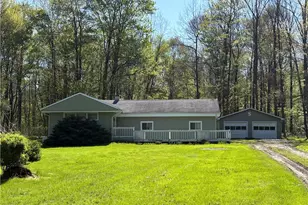 22 26th St Ext, Pymatuning Township, PA 16125 - Photo 1