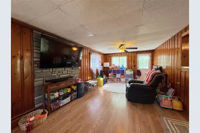 148 Poverty Hollow Rd, Hempfield Township, PA 15625 - Photo 16