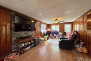 148 Poverty Hollow Rd, Hempfield Township, PA 15625 - Photo 16