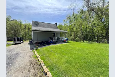 148 Poverty Hollow Rd, Hempfield Township, PA 15625 - Photo 2