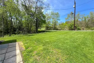 148 Poverty Hollow Rd, Hempfield Township, PA 15625 - Photo 14