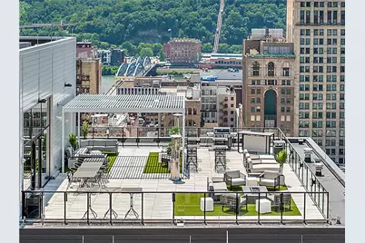 350 Oliver Ave #909, Pittsburgh, PA 15222 - Photo 1
