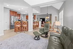 2301 Shamrock Ln, Canonsburg, PA 15317 - Photo 22