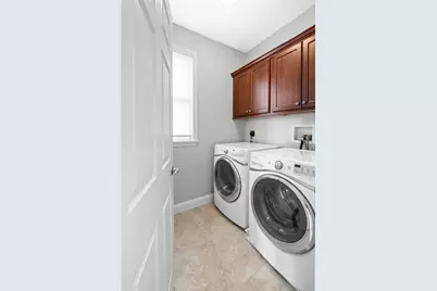 2301 Shamrock Ln, Canonsburg, PA 15317 - Photo 30