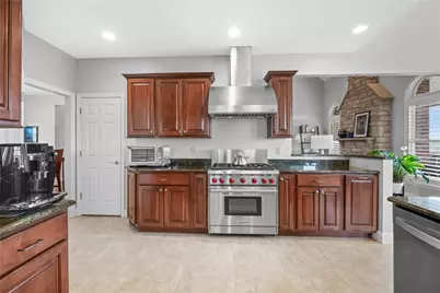 2301 Shamrock Ln, Canonsburg, PA 15317 - Photo 18