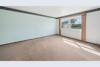 1361 Conway Street, Hempfield Township, PA 15601 - Photo 8