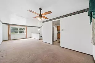 1361 Conway St, Hempfield Township, PA 15601 - Photo 10