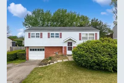 1361 Conway Street, Hempfield Township, PA 15601 - Photo 2