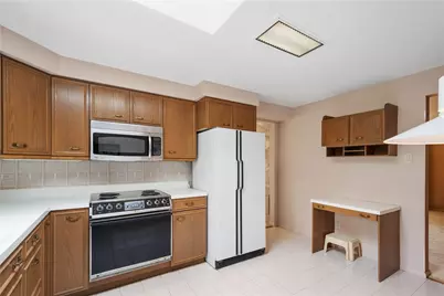 5330 Tomfran Dr, Pittsburgh, PA 15236 - Photo 16