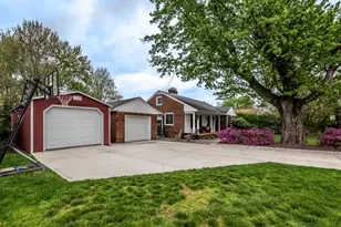 107 Cedar Rd, Center Township, PA 16001 - Photo 4