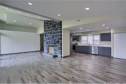 102 Kathleen Dr #2, Marion Township, PA 15066 - Photo 6