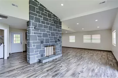102 Kathleen Dr #2, Marion Township, PA 15066 - Photo 8